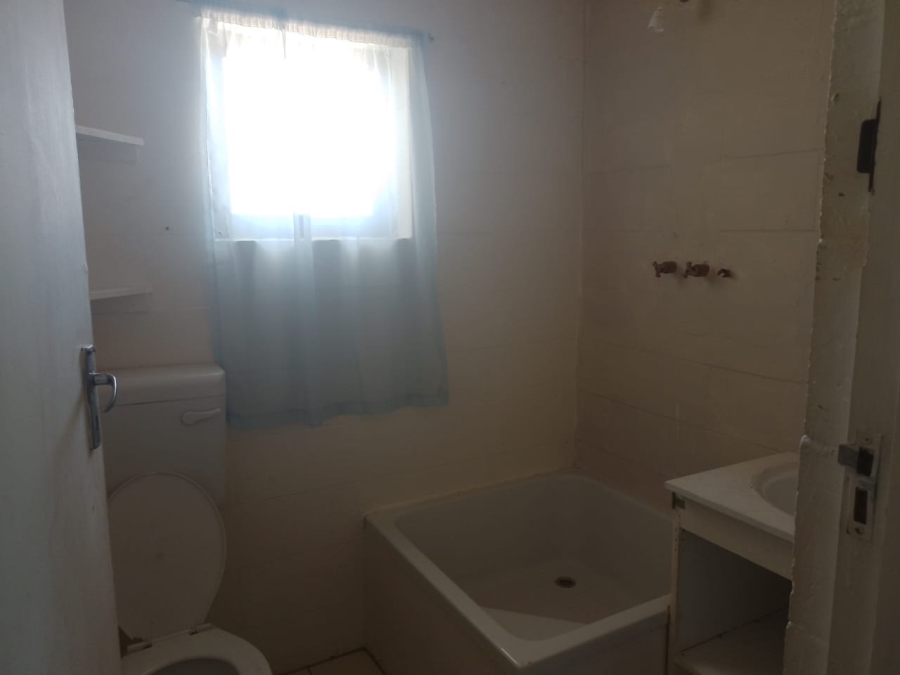 2 Bedroom Property for Sale in Greenville Garden City Western Cape